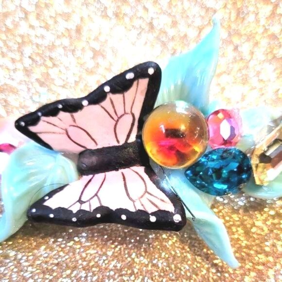 Wendy Gell Barrette Pink Butterfly magic marble